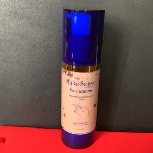 MakeSense Almond New